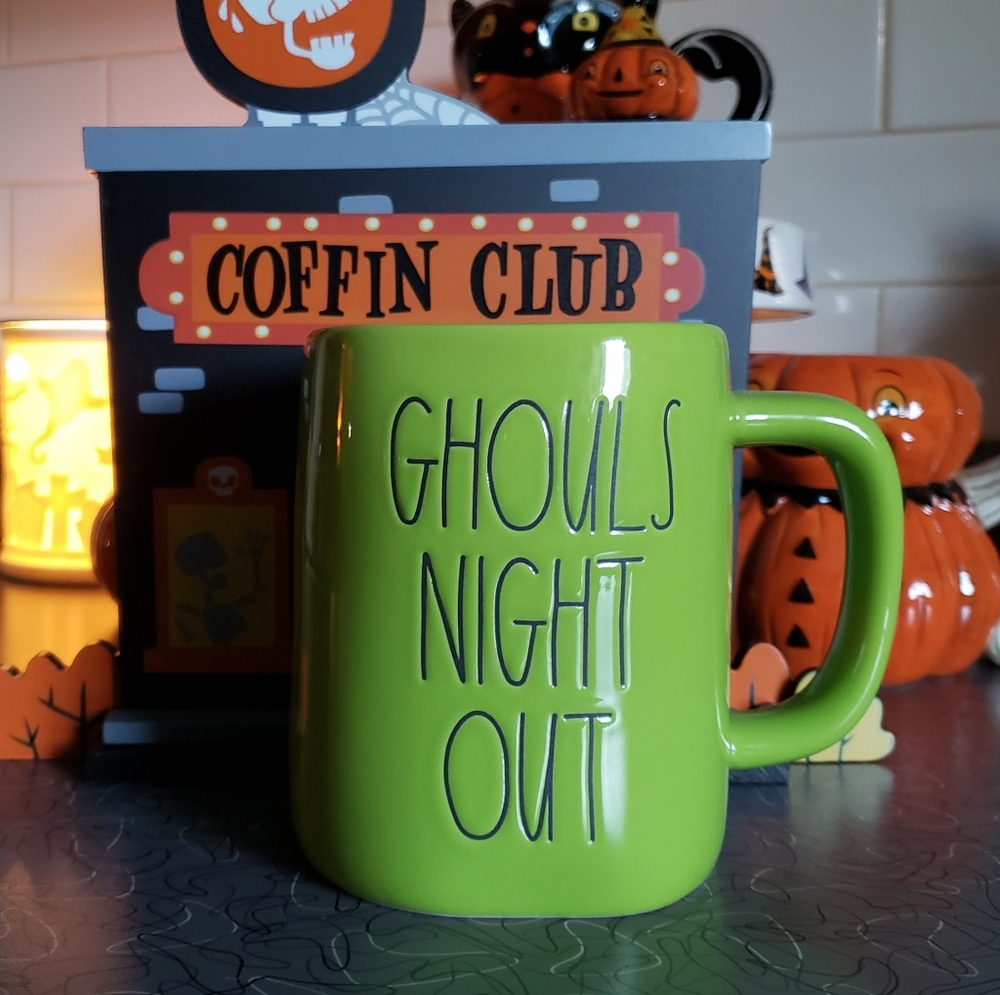🎃 Rae Dunn green "Ghouls night out" mug Halloween large coffee mug